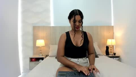 Snapshot of agata_ortiz chatting on 01.30.25 Agata Ortiz online show from 01.30.25