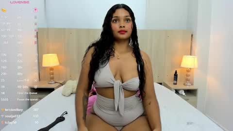 Snapshot of agata_ortiz chatting on 03.10.25 Agata Ortiz online show from 03.10.25