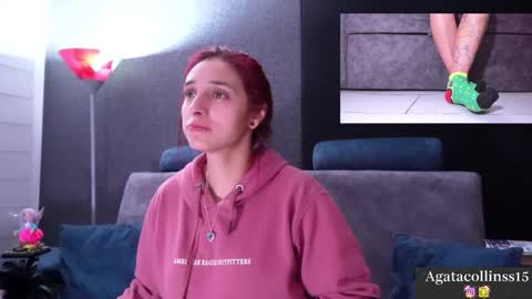 Snapshot of agatacollinsss chatting on 11.22.25 Agata Collinss online show from 11.22.25