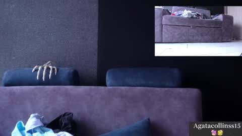 Snapshot of agatacollinsss chatting on 11.23.25 Agata Collinss online show from 11.23.25