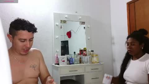 independent model online show from 05.11.26