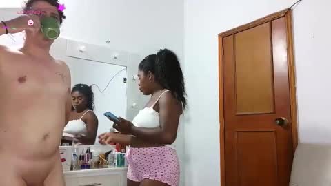 independent model online show from 05.25.26