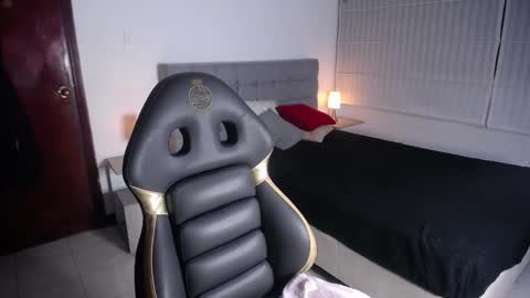 Snapshot of agatha_bellucci_ chatting on 10.28.25 Agatha Bellucci online show from 10.28.25