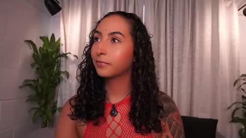 Snapshot of agatha_collinss chatting on 06.29.26 Val inst agatha clls online show from 06.29.26