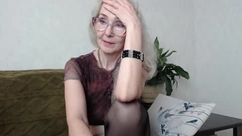 Snapshot of agatha_moore_ chatting on 03.07.25 Agatha online show from 03.07.25