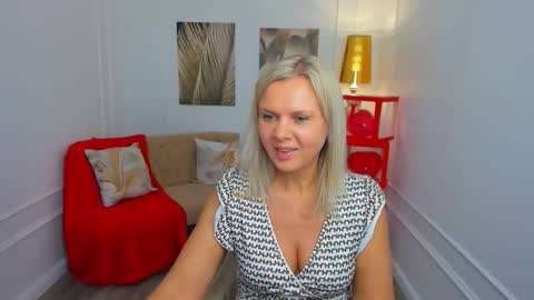 Agatha online show from 02.10.26