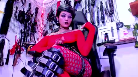 Agatha Fox online show from 02.28.25