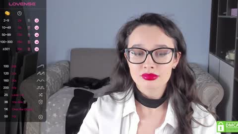 Snapshot of agattasmith chatting on 12.12.24 AgattaSmith online show from 12.12.24