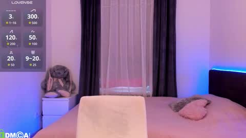 Polly online show from 03.04.26