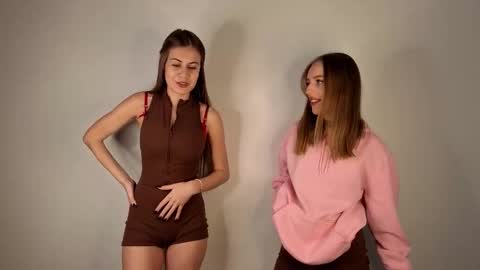 Monica and Bella online show from 12.22.25