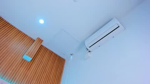 Snapshot of aggy_castel chatting on 02.01.26 Aggy online show from 02.01.26