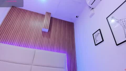 Snapshot of aggy_castel chatting on 02.23.26 Aggy online show from 02.23.26