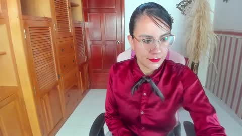 Aghata Moon online show from 12.22.25