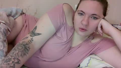 Snapshot of aglaya_fame chatting on 12.30.24 Aglaya Fame online show from 12.30.24