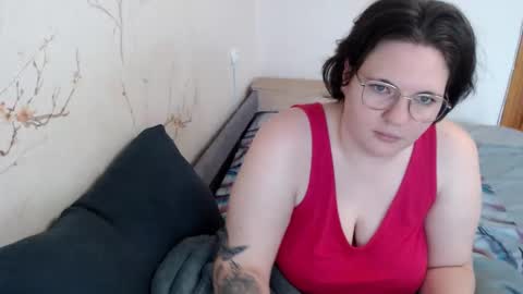 Snapshot of aglaya_fame chatting on 02.04.25 Aglaya Fame online show from 02.04.25