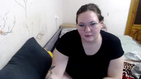 Snapshot of aglaya_fame chatting on 02.09.25 Aglaya Fame online show from 02.09.25