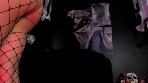 Snapshot of agnes_jones chatting on 10.25.25 agnes_jones online show from 10.25.25