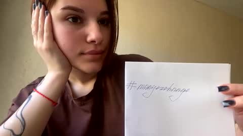 Agnes online show from 04.17.26