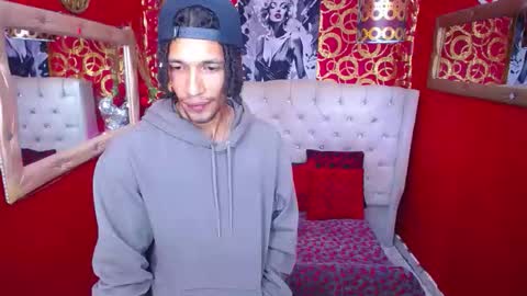 Snapshot of agrecitpein chatting on 09.28.25 agrecitpein online show from 09.28.25