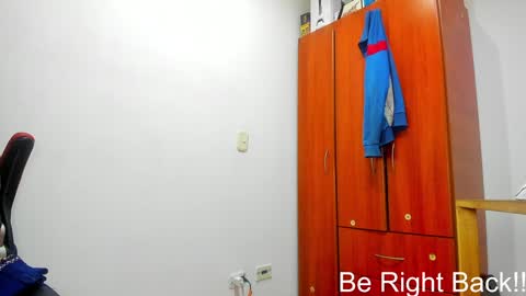 Snapshot of aguslover chatting on 12.22.24 Agustin online show from 12.22.24