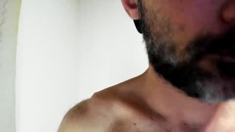 Snapshot of aguslover chatting on 03.11.25 Agustin online show from 03.11.25