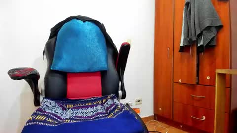 Snapshot of aguslover chatting on 09.08.25 Agustin online show from 09.08.25