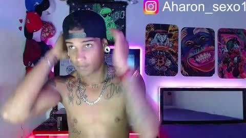 Aharon  Zamora online show from 03.08.25
