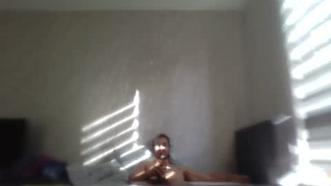 Snapshot of ahbehbi12 chatting on 10.21.25 ahbehbi12 online show from 10.21.25