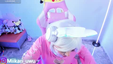 Ahri help me get to 100  online show from 02.13.26