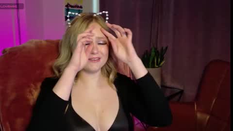 Ahri online show from 02.10.26