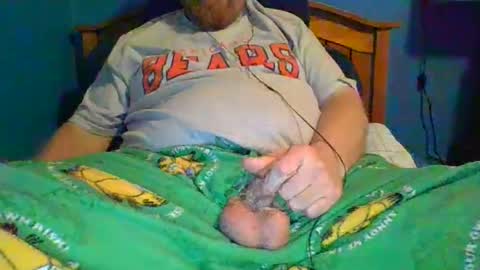 Snapshot of ahrnycumtoy chatting on 01.11.25 hrnycummer online show from 01.11.25