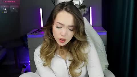 Snapshot of ai__girl chatting on 09.17.25 ai__girl online show from 09.17.25