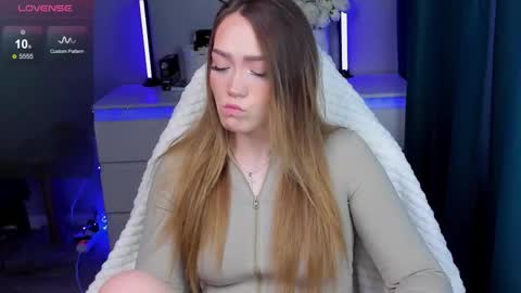 Snapshot of ai__girl chatting on 11.15.25 ai__girl online show from 11.15.25