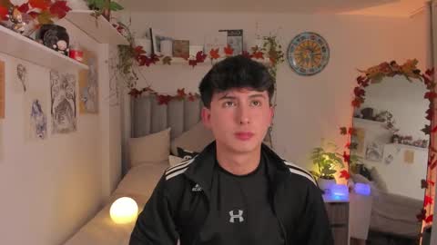 A H  online show from 11.12.25