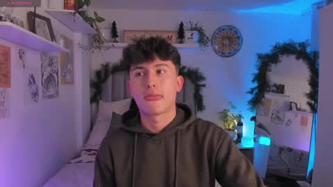 A H  online show from 12.03.25