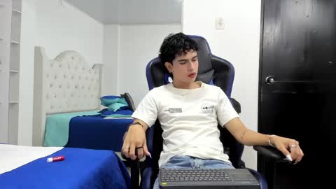 Aiden  online show from 03.01.25