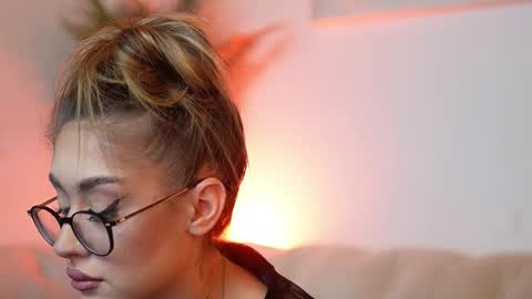  Aileen  online show from 10.24.25