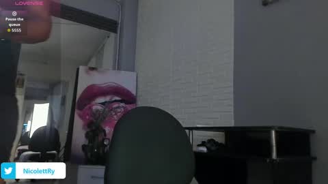 Snapshot of aileenkeys chatting on 05.27.26 aileenkeys online show from 05.27.26