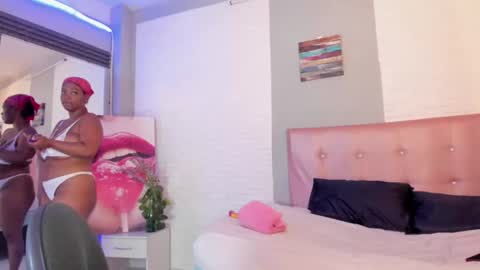 aileenkeys online show from 07.08.26