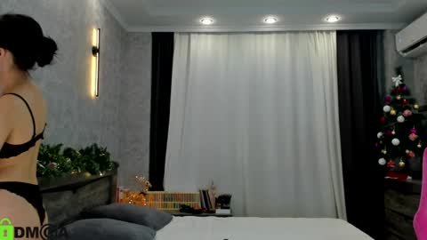 Snapshot of ailey_chao chatting on 12.21.24 Ailey online show from 12.21.24