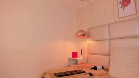 Aily Yozuko online show from 04.11.26