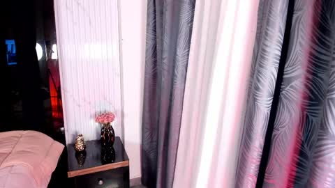 Ailyn Blaze online show from 04.20.26