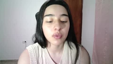 AINE online show from 10.11.25