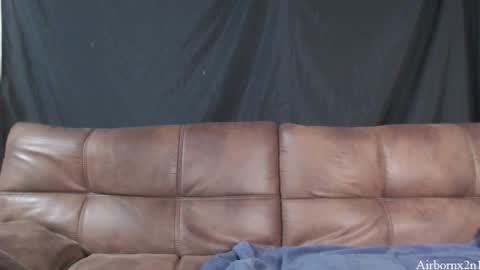 Leo  Airborn  Sir  Daddy online show from 10.26.25