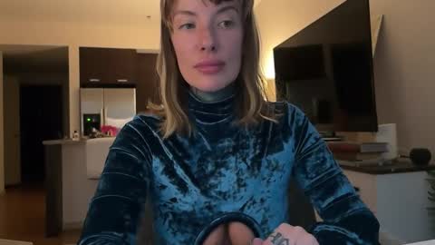 Snapshot of airgeadx chatting on 11.07.25 Airgead online show from 11.07.25