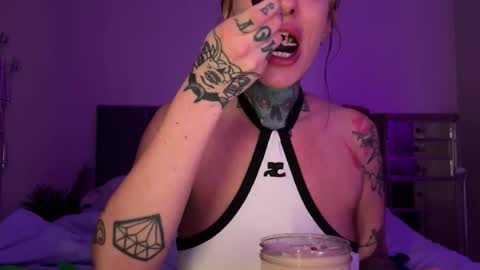 Snapshot of airgeadx chatting on 01.14.26 Airgead online show from 01.14.26