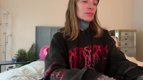 Snapshot of airgeadx chatting on 02.01.26 Airgead online show from 02.01.26