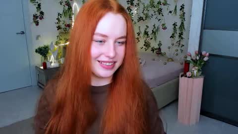 Snapshot of airysilhouette chatting on 02.12.26 Louise online show from 02.12.26