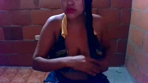 aisha koswell3 online show from 11.29.25