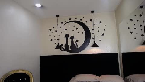 Aisha Noir online show from 10.29.25